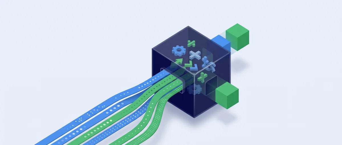 Isometrische Illustration: mehrere blaue und grüne Datenbänder mit unterschiedlichen Punktabständen fließen in einen dunklen Glasblock mit schwebenden Rechenzeichen, rechts tritt ein einzelner grüner Datenwürfel aus