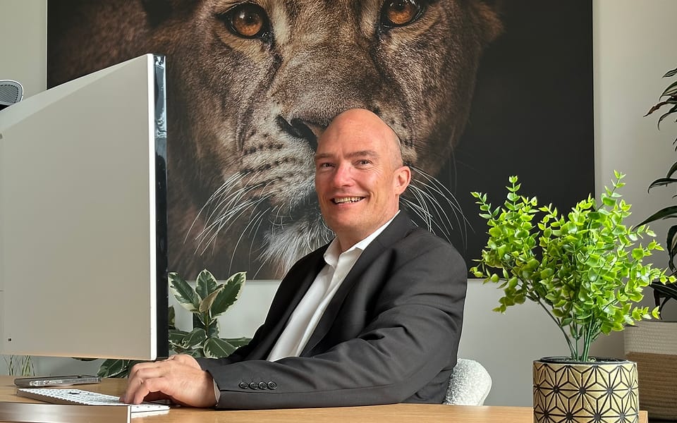 Andreas Babel, managing director of BS-Systeme, at his desk in the office in Zorneding near Munich.